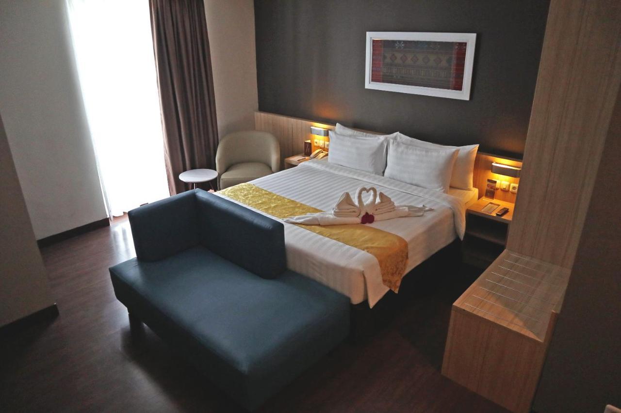 Anara Sky Kualanamu Hotel Медан Екстер'єр фото